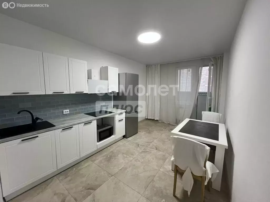 1-комнатная квартира: Краснодар, улица Западный Обход, 39/2к7 (40.2 м) - Фото 0