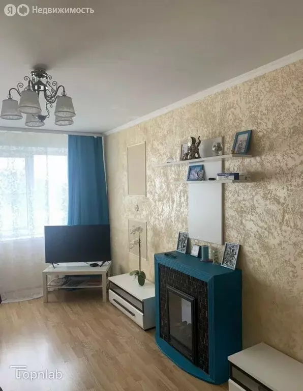 4-комнатная квартира: Ивангород, Садовая улица, 10 (74 м) - Фото 1