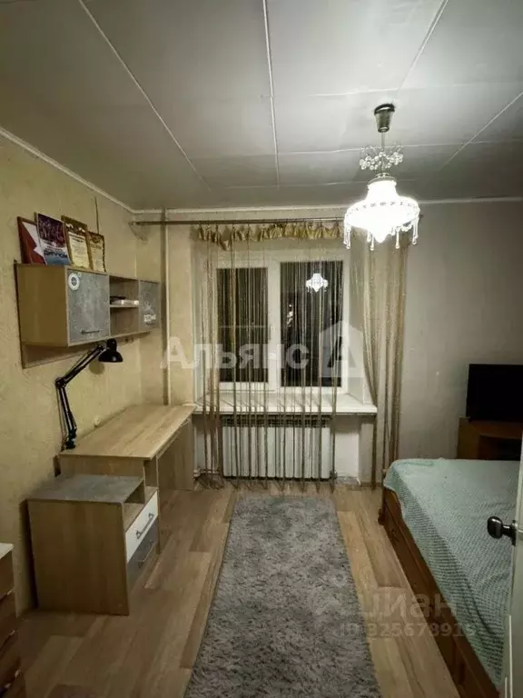 Комната Ростовская область, Шахты Неглинская ул., 33 (47.9 м) - Фото 1