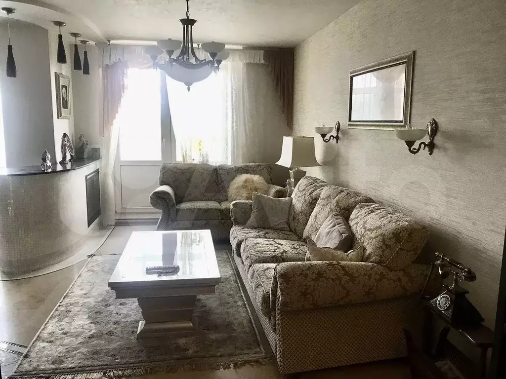 3-к. квартира, 95 м, 6/9 эт. - Фото 1