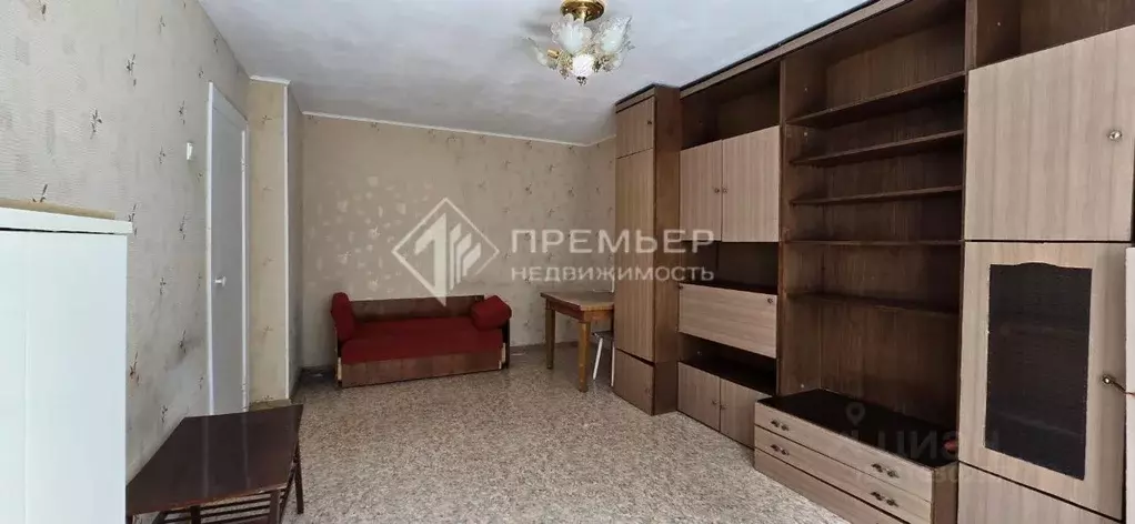1-к кв. Кировская область, Кирово-Чепецк ул. Ленина, 70к2 (33.0 м) - Фото 1