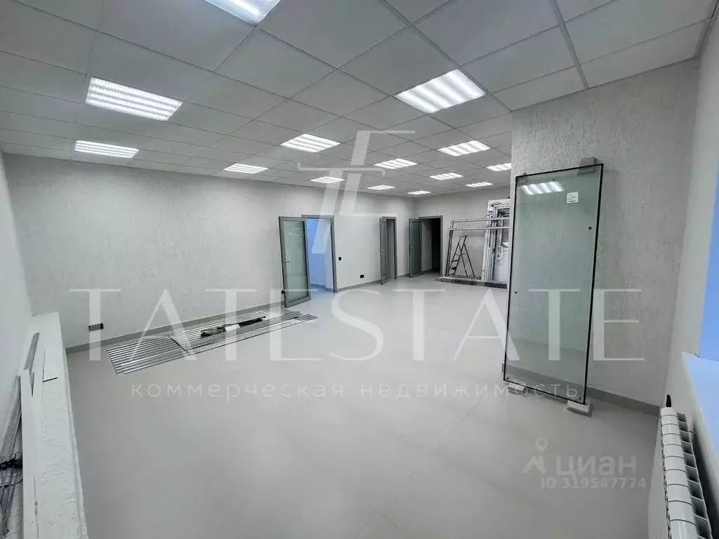 Помещение свободного назначения в Татарстан, Казань Чистопольская ул., ... - Фото 1