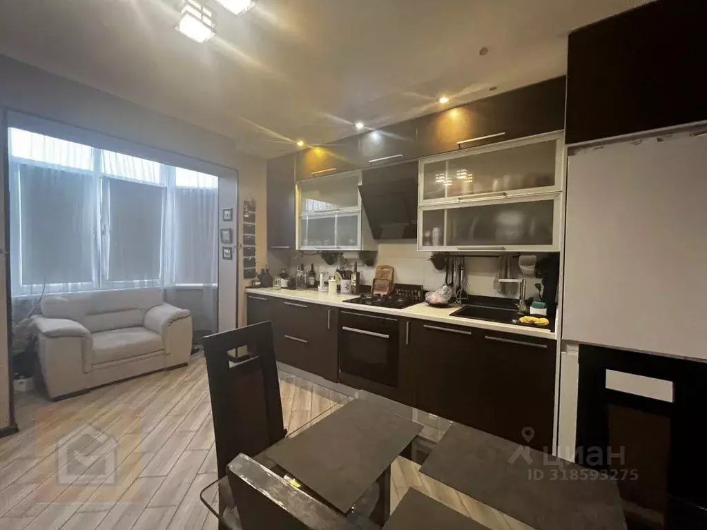 2-к кв. Крым, Симферополь ул. Луговая, 6Н/2А (56.6 м) - Фото 1