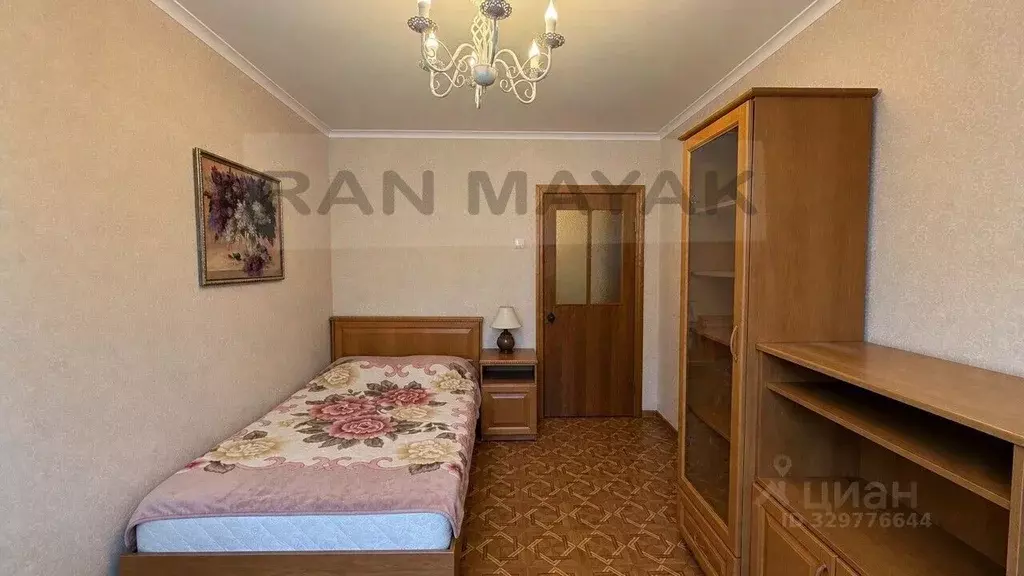 2-к кв. Адыгея, Майкоп ул. Михайлова, 8 (53.7 м) - Фото 1