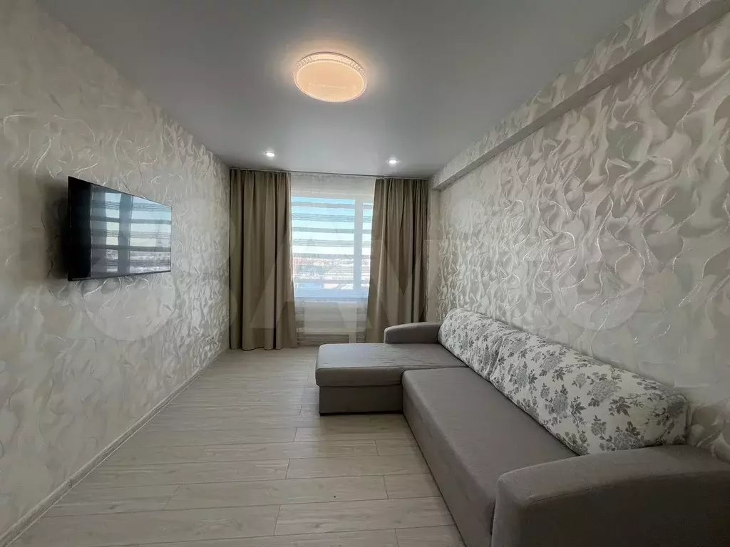 1-к. квартира, 37 м, 6/9 эт. - Фото 1