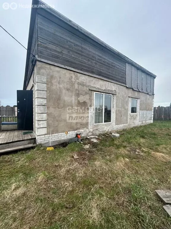 Дом в село Хомутово, улица Кирова, 122А (102.9 м) - Фото 1