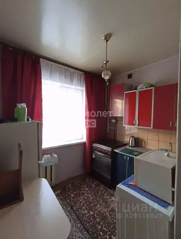 2-к кв. Омская область, Омск ул. Малиновского, 10Б (47.0 м) - Фото 1