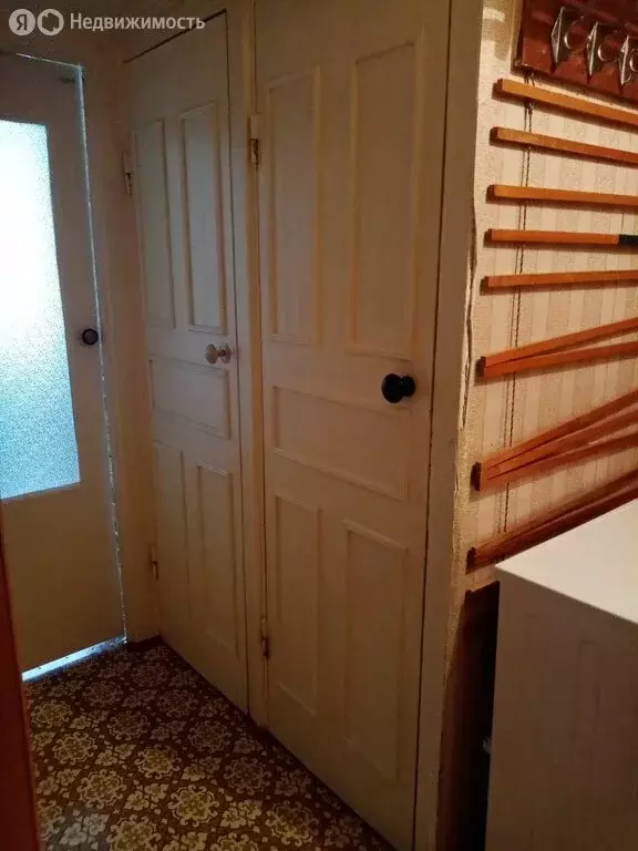 2-комнатная квартира: Усть-Илимск, улица Героев Труда, 11 (44.5 м) - Фото 2