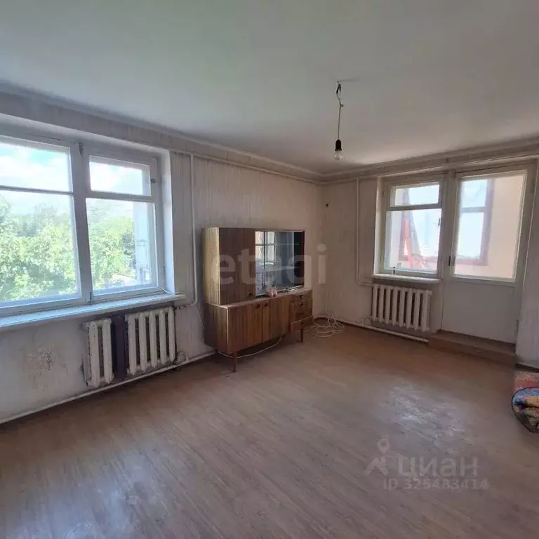 2-к кв. Крым, Ленино пгт ул. Фрунзе, 21 (42.9 м) - Фото 1