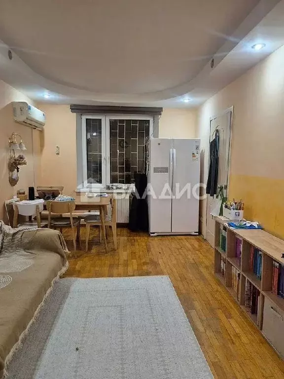 Продается 3-комнатная квартира - Фото 2