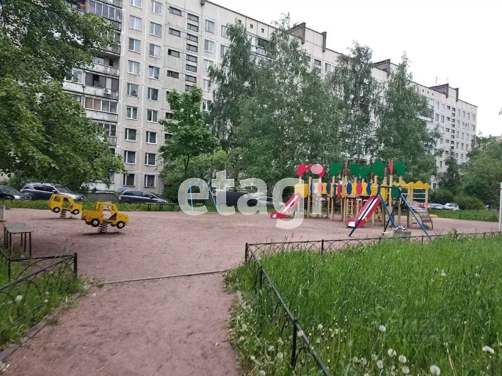 3-к кв. Санкт-Петербург ул. Ленсовета, 73К2 (57.6 м) - Фото 0