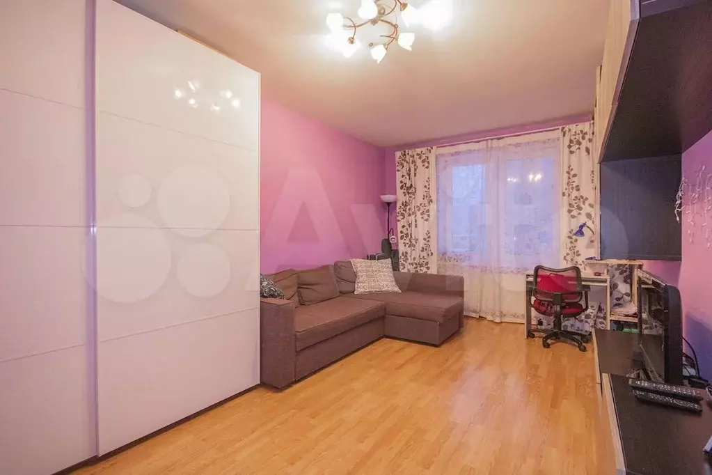 2-к. квартира, 54 м, 2/25 эт. - Фото 1