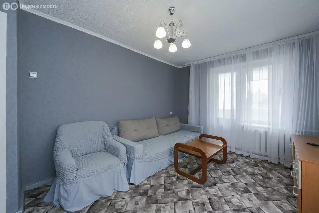 3-комнатная квартира: посёлок Озерки, Лесная улица, 1 (58.9 м) - Фото 1