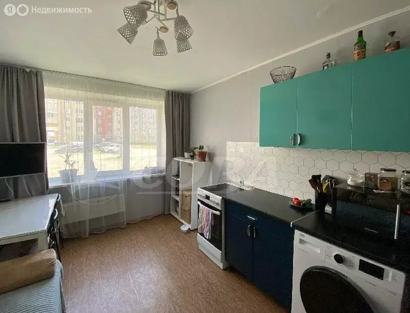 1-комнатная квартира: Тюмень, улица Домостроителей, 26 (40.9 м) - Фото 2