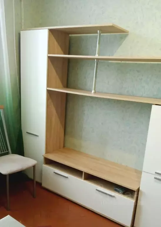 Комната Санкт-Петербург ул. Новостроек, 3 (17.3 м) - Фото 1