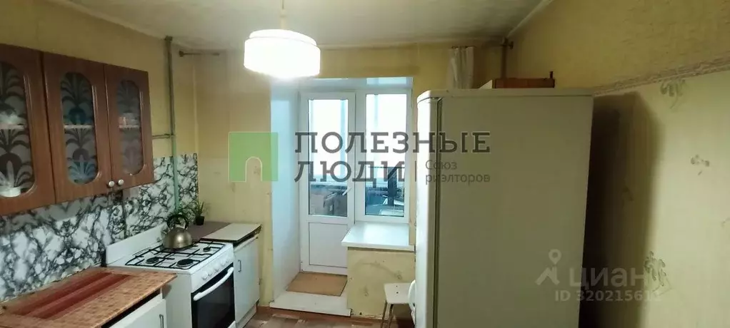 1-к кв. Омская область, Омск Средняя ул., 7 (37.0 м) - Фото 1