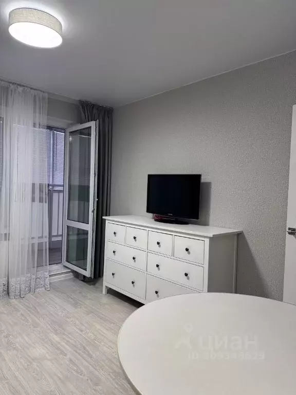 2-к кв. Татарстан, Набережные Челны ул. Раскольникова, 11Б (43.0 м) - Фото 1