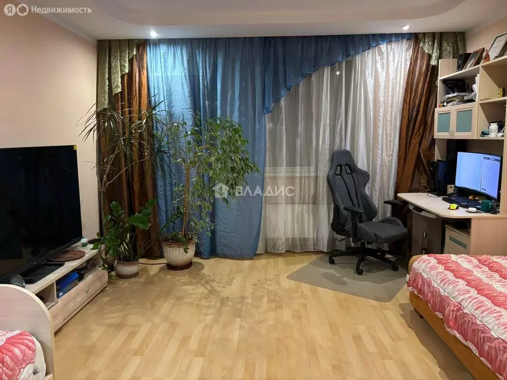 2-комнатная квартира: Лобня, улица Маяковского, 14 (58 м) - Фото 0