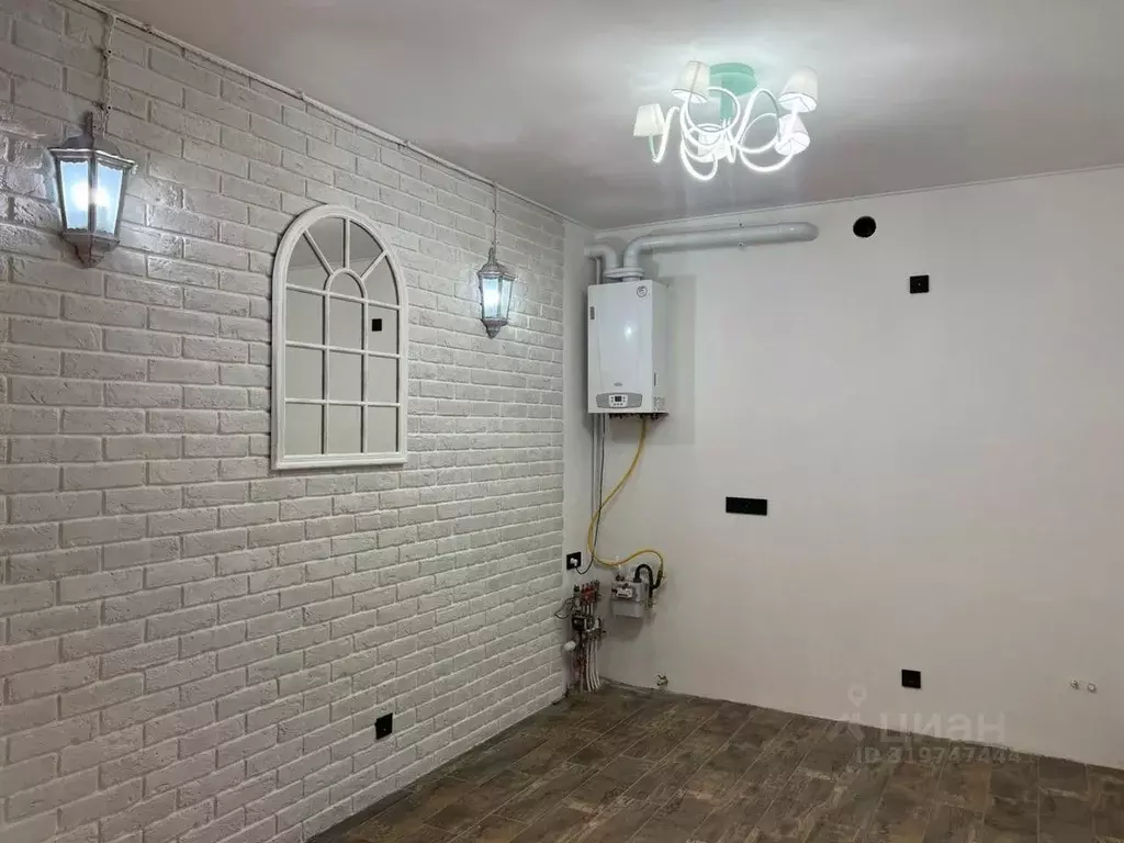 2-к кв. Северная Осетия, Владикавказ ул. Генерала Дзусова, 6В (62.8 м) - Фото 1