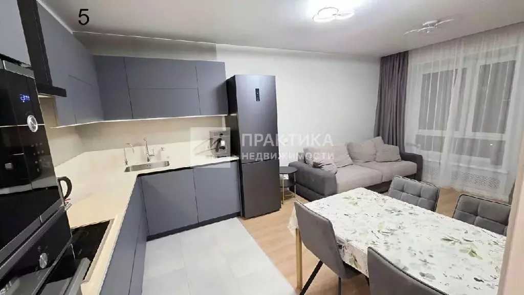 Продается 3-комнатная квартира - Фото 1