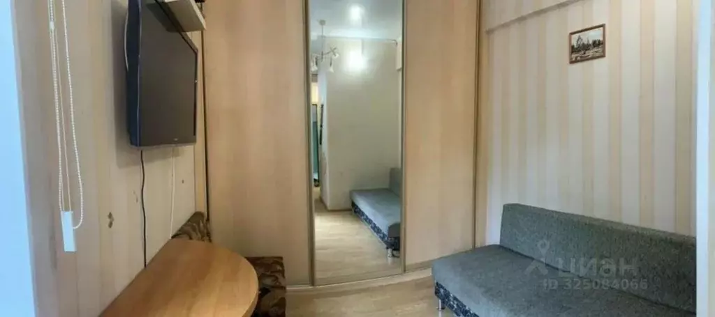 Студия Свердловская область, Екатеринбург пер. Красный, 13 (17.0 м) - Фото 1