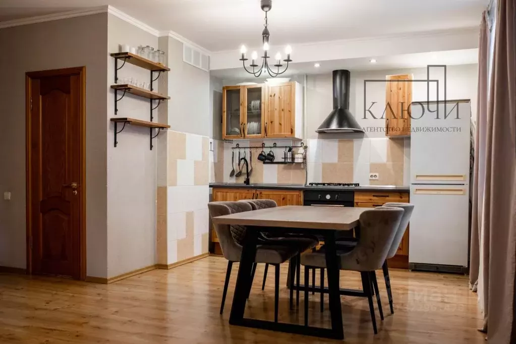 Дом в Башкортостан, Абзелиловский район, Ташбулатовский сельсовет, д. ... - Фото 1