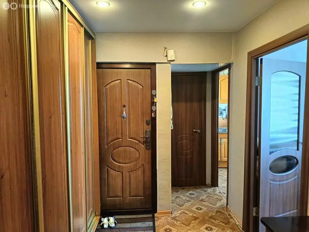 3-комнатная квартира: Дзержинск, улица Ситнова, 10Б (62 м) - Фото 1