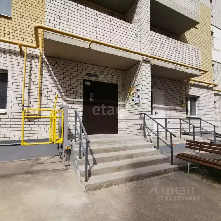 1-к кв. Тамбовская область, Тамбов Кавказская ул., 1Б (35.8 м) - Фото 1