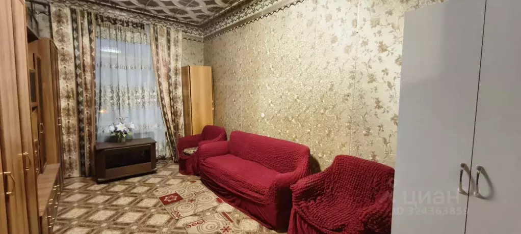 2-к кв. Челябинская область, Копейск Крымская ул., 9 (45.5 м) - Фото 1