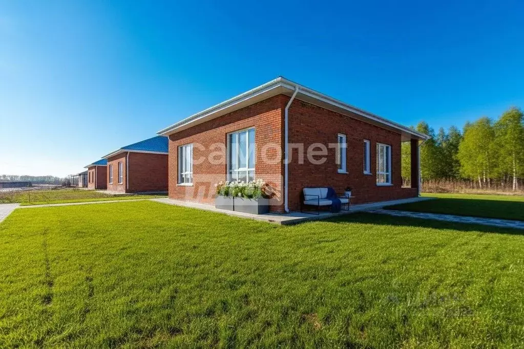 Дом в Омская область, Омский район муниципальный округ, с. Пушкино ул. ... - Фото 1