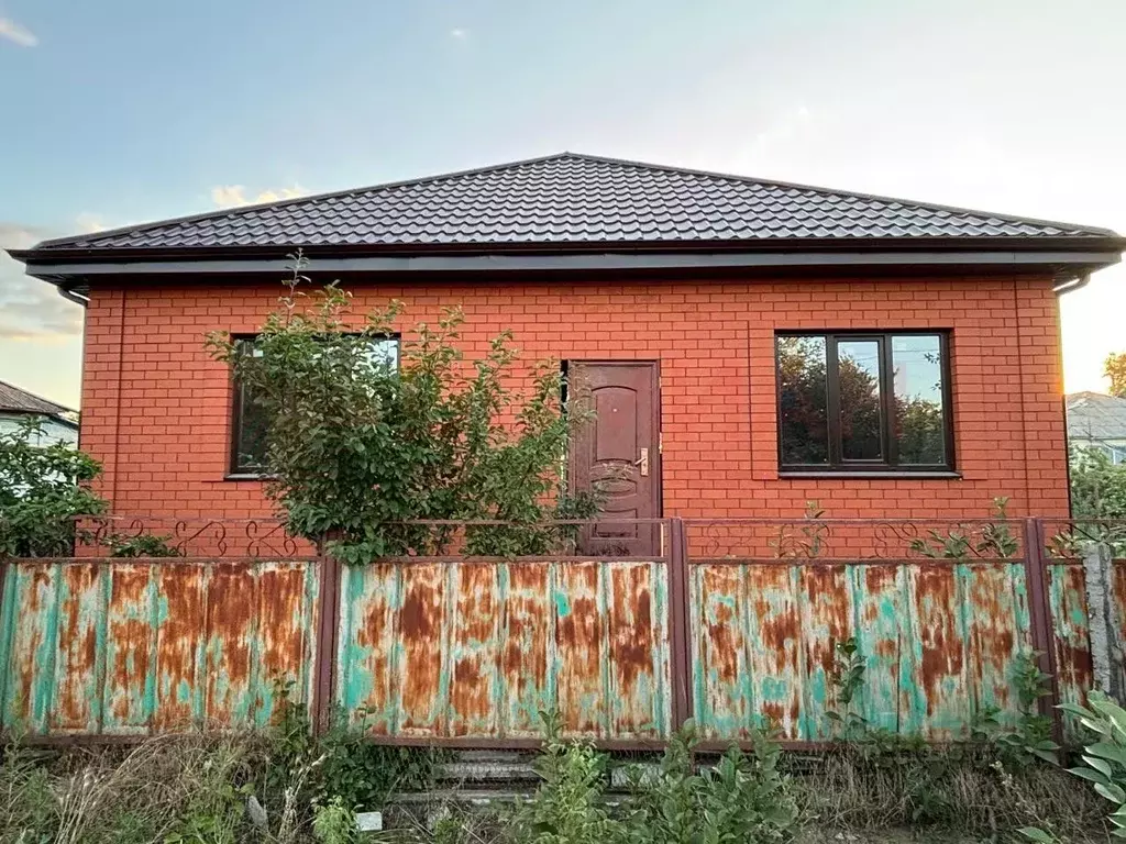 Дом в Ростовская область, Цимлянск ул. Ленина, 75 (120 м) - Фото 1