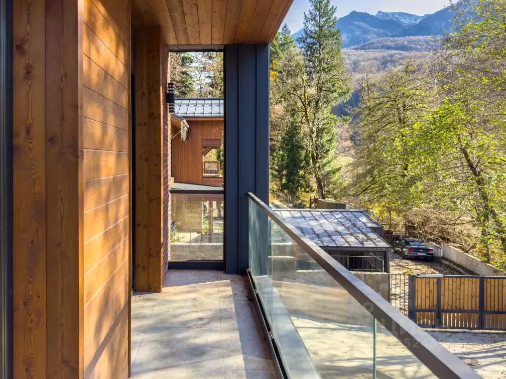 Дом в Краснодарский край, Сочи Красная Поляна пгт, ул. Мичурина, 18/2 ... - Фото 2