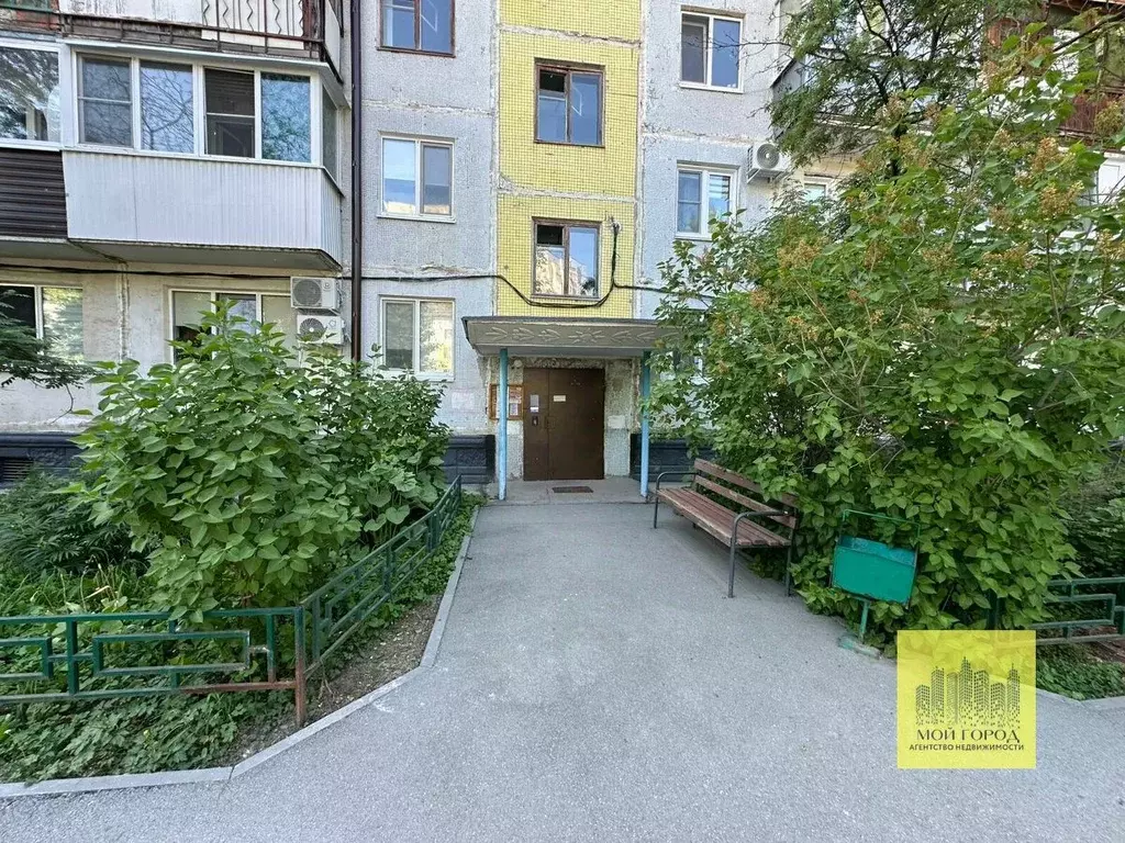 1-к кв. Тюменская область, Тюмень ул. Белинского, 3 (30.2 м) - Фото 0