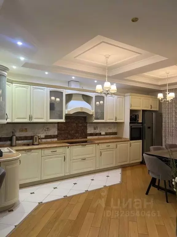 3-к кв. Москва ул. Покрышкина, 8 (116.0 м) - Фото 1