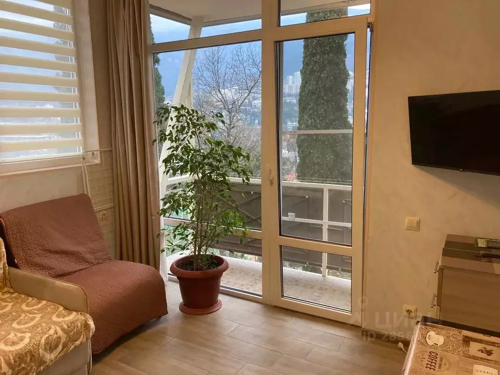 2-к кв. Крым, Ялта ул. Достоевского, 9/1 (42.0 м) - Фото 1