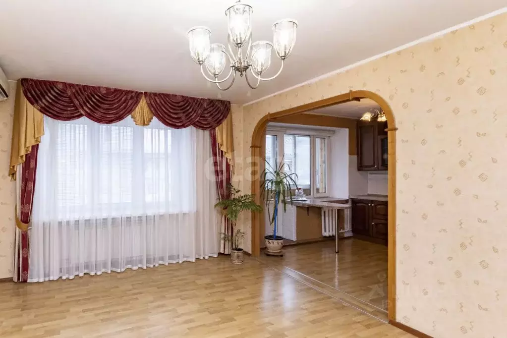 3-к кв. Тюменская область, Тюмень Заводская ул., 1 (110.0 м) - Фото 1