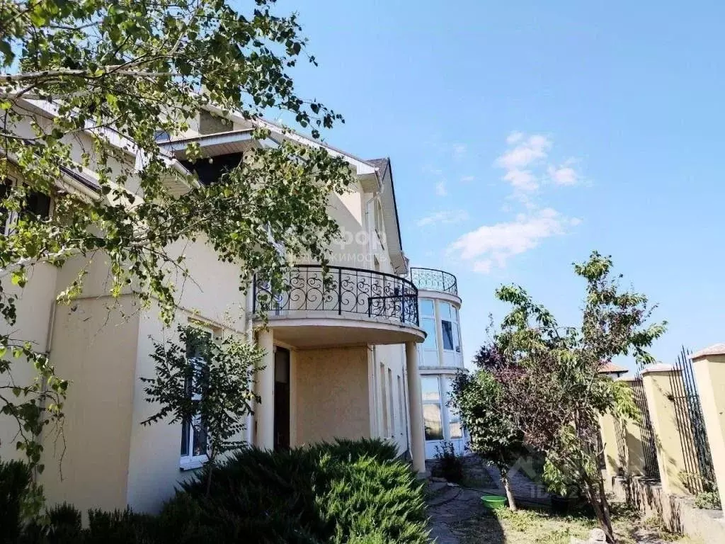 Дом в Крым, Феодосия ул. Семашко (700 м) - Фото 2