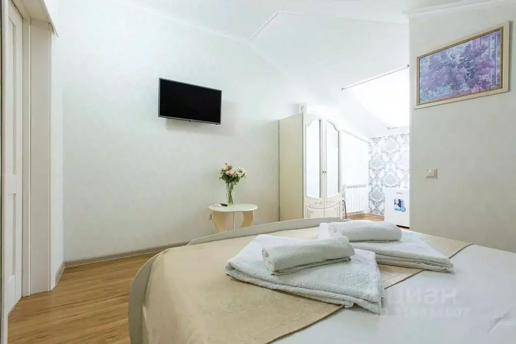 Комната Краснодарский край, Сочи ул. Ленина, 56 (29.0 м) - Фото 1