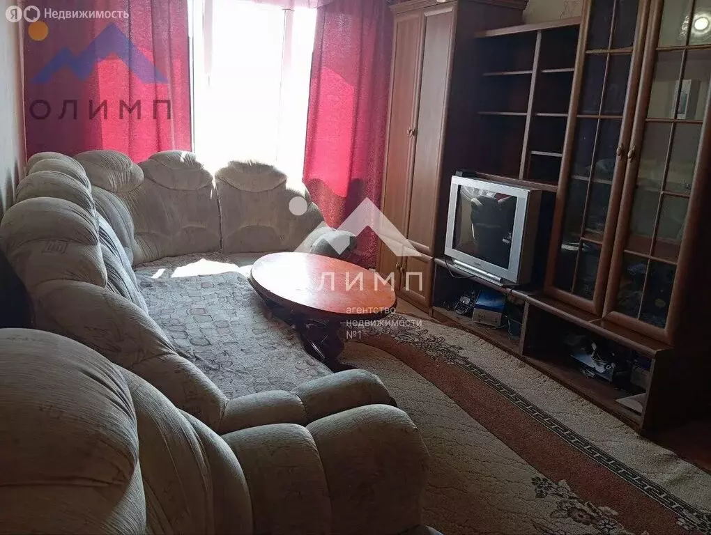 3-комнатная квартира: Тутаев, улица Моторостроителей, 43 (62.2 м) - Фото 1