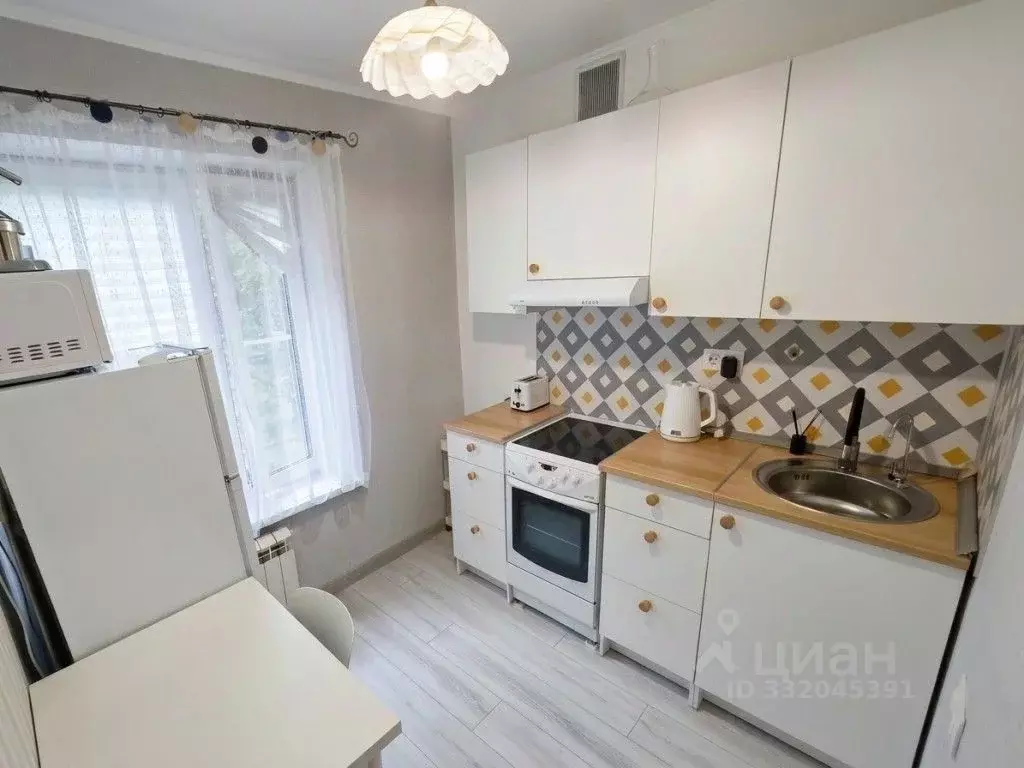 1-к кв. Москва ул. Корнейчука, 38А (35.0 м) - Фото 2