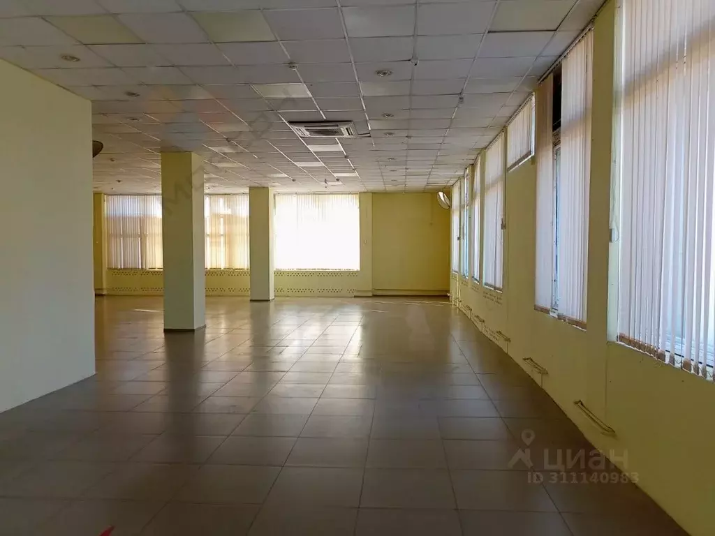 Помещение свободного назначения в Краснодарский край, Краснодар ... - Фото 0