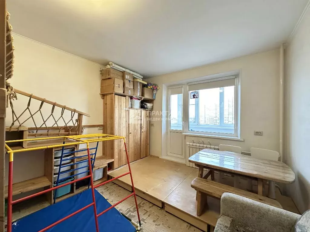 Продается 3-комнатная квартира - Фото 1