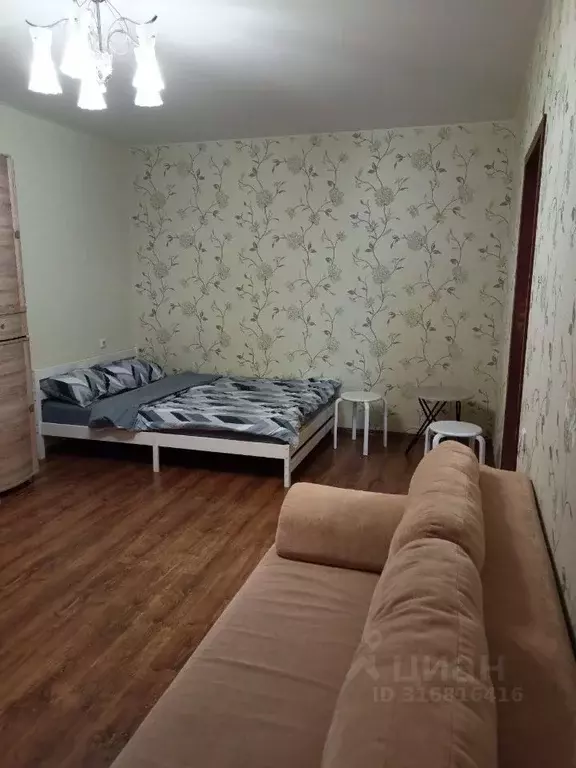 1-к кв. Смоленская область, Смоленск Королевка мкр, 17 (43.0 м) - Фото 0