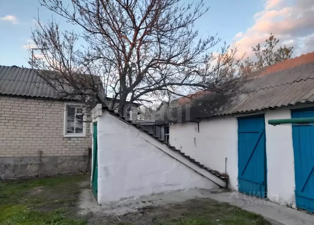 Дом в Белгородская область, Алексеевский муниципальный округ, с. ... - Фото 1