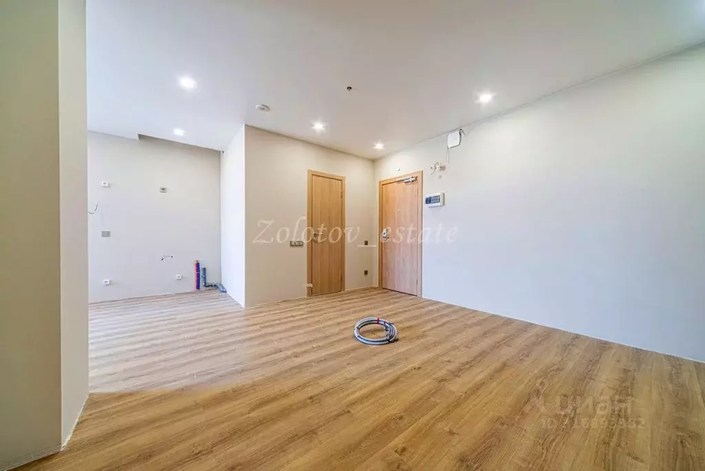 Студия Санкт-Петербург бул. Измайловский, 1к2 (32.2 м) - Фото 1