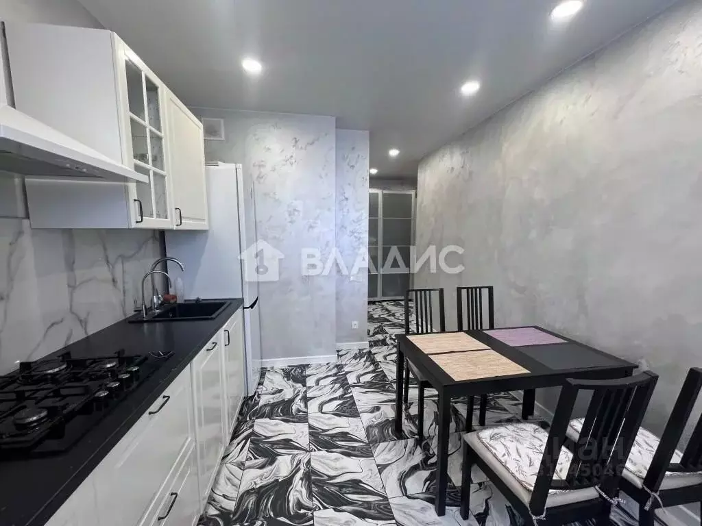 2-к кв. Владимирская область, Владимир Юрьевец мкр, Славная ул., 6 ... - Фото 1