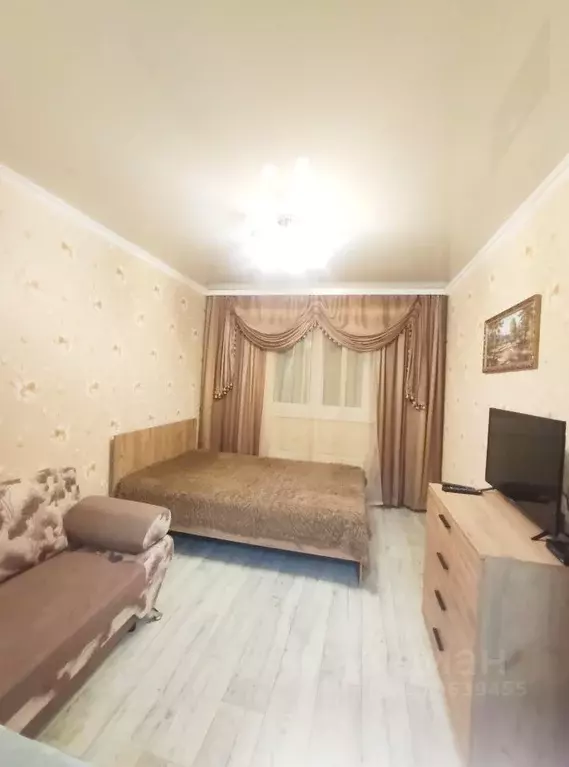 1-к кв. Тюменская область, Тобольск 15-й мкр, 34 (42.0 м) - Фото 1