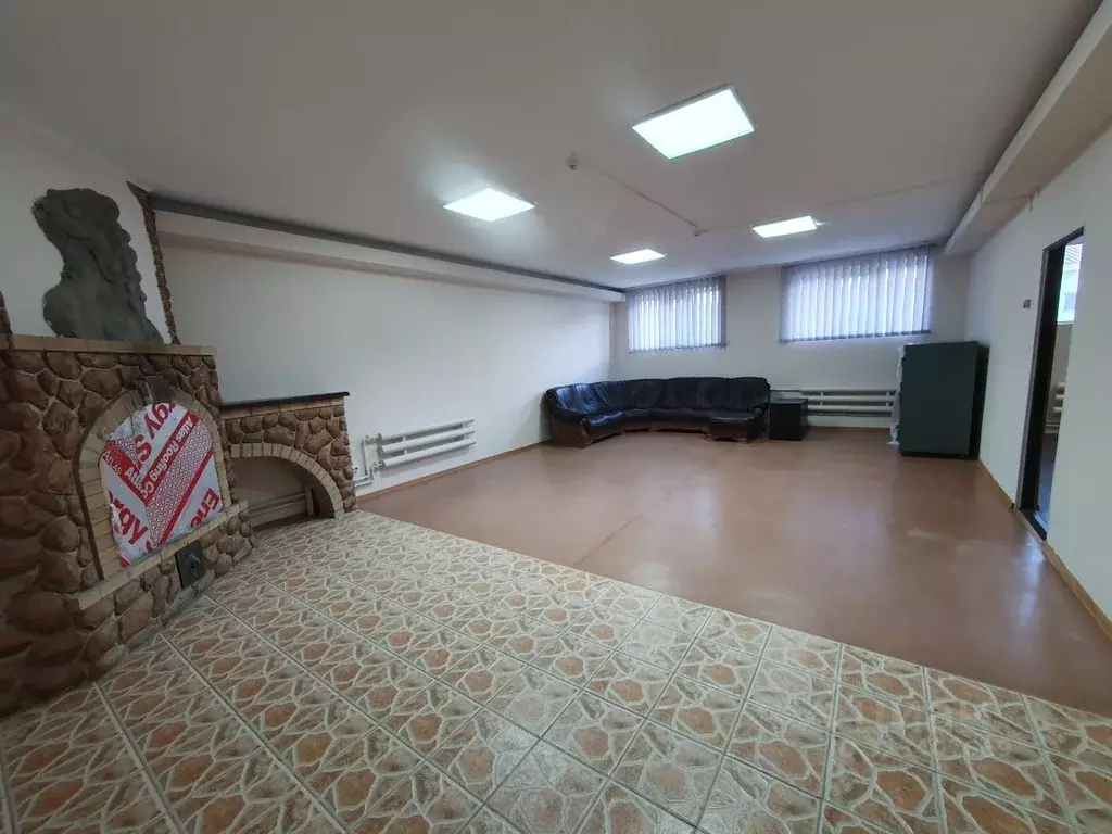 Помещение свободного назначения в Сахалинская область, Южно-Сахалинск ... - Фото 2