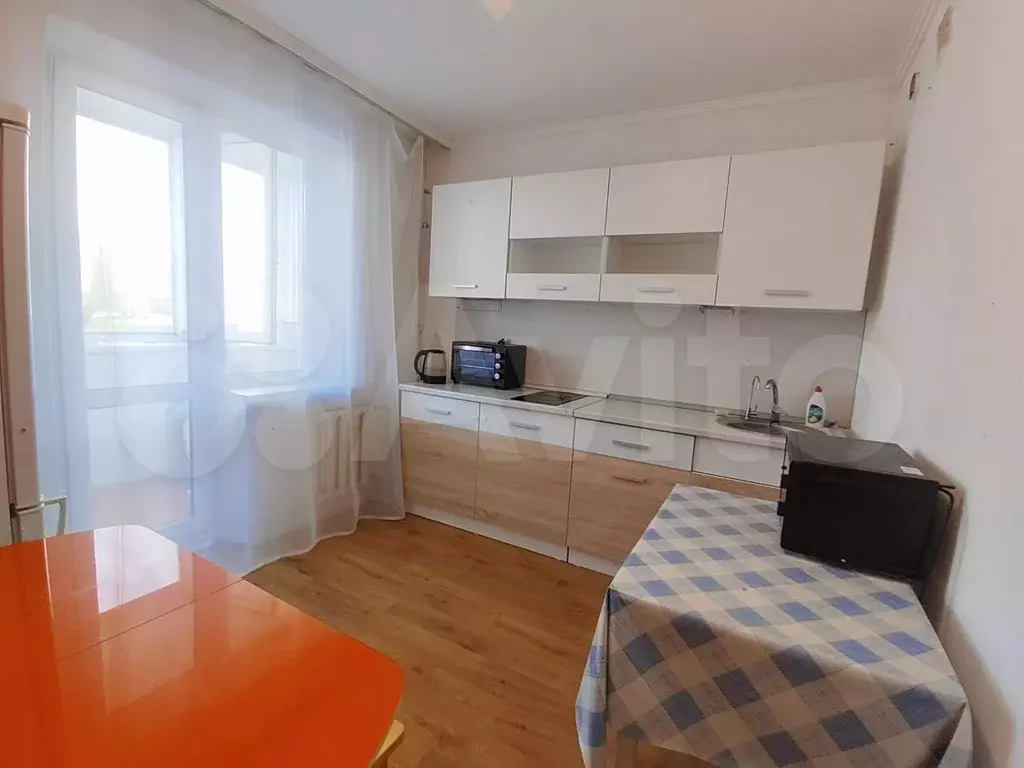 2-к. квартира, 60 м, 1/5 эт. - Фото 1