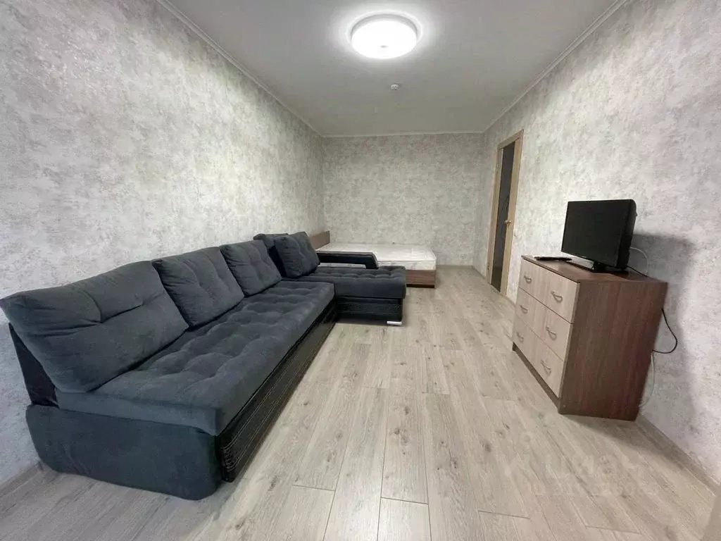 1-к кв. Татарстан, Альметьевск просп. Изаила Зарипова, 35 (40.0 м) - Фото 0